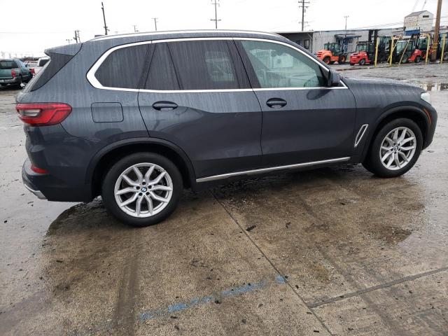 5UXCR4C09LLT18769 - 2020 BMW X5 SDRIVE 40I GRAY photo 3