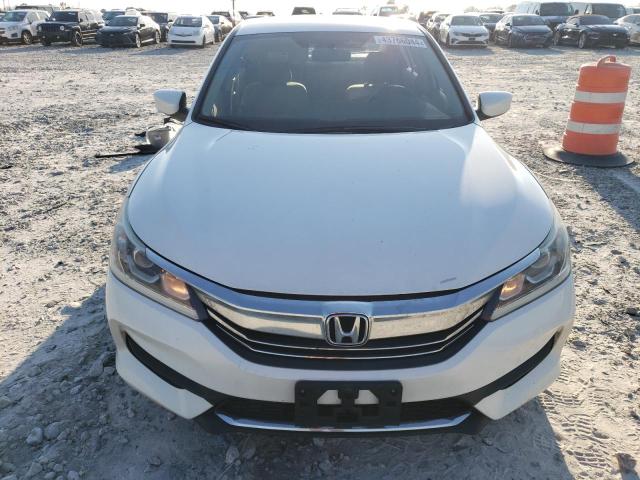 1HGCR2F30GA139342 - 2016 HONDA ACCORD LX WHITE photo 5