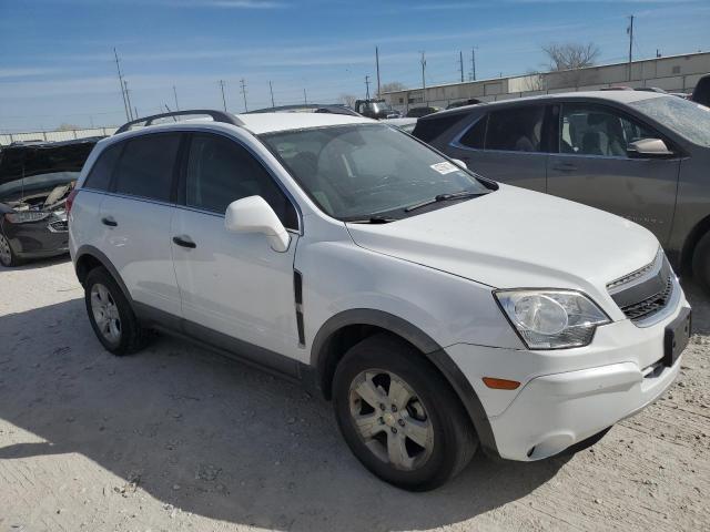 3GNAL2EK4ES587876 - 2014 CHEVROLET CAPTIVA LS WHITE photo 4