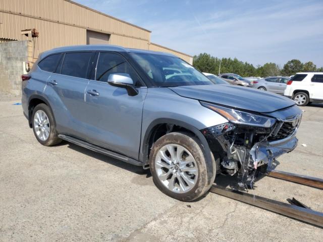 5TDKDRAH1PS020187 - 2023 TOYOTA HIGHLANDER L BLUE photo 4