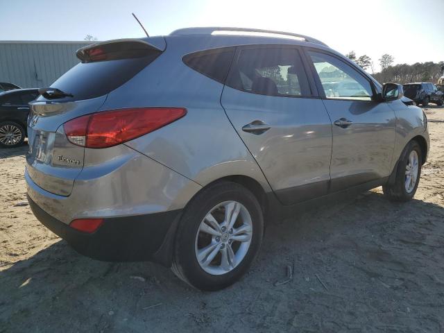 KM8JU3AC7BU177400 - 2011 HYUNDAI TUCSON GLS SILVER photo 3