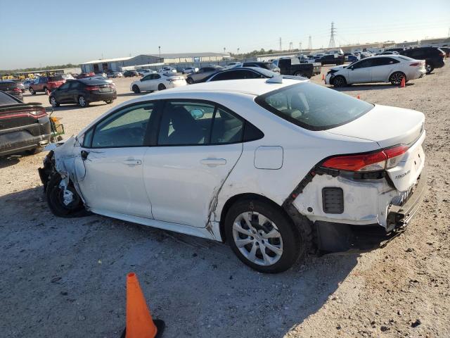 5YFEPMAE8MP234448 - 2021 TOYOTA COROLLA LE WHITE photo 2