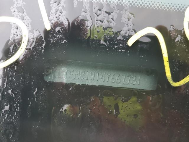 1L1FM81W14Y667731 - 2004 LINCOLN TOWN CAR EXECUTIVE BLACK photo 12