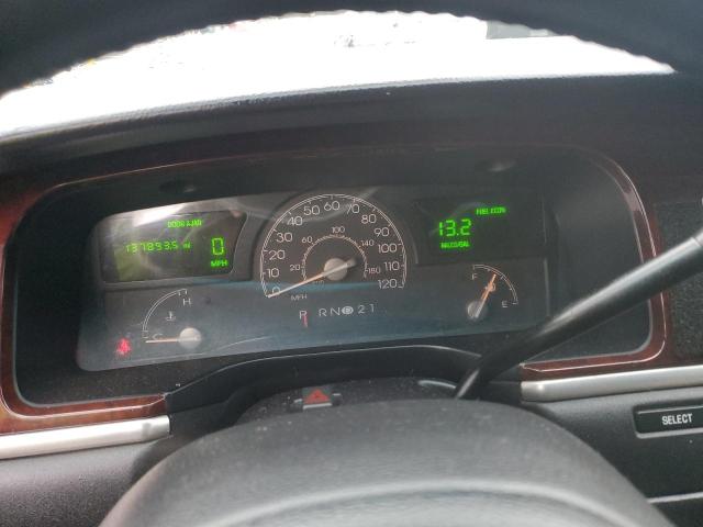 1L1FM81W14Y667731 - 2004 LINCOLN TOWN CAR EXECUTIVE BLACK photo 9