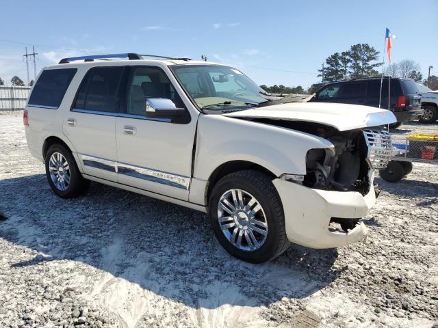 5LMFU27518LJ08979 - 2008 LINCOLN NAVIGATOR 白色 照片 4