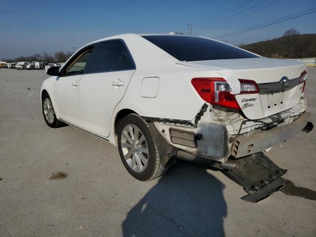 4T1BK1FK9DU533332 - 2013 TOYOTA CAMRY SE WHITE photo 2