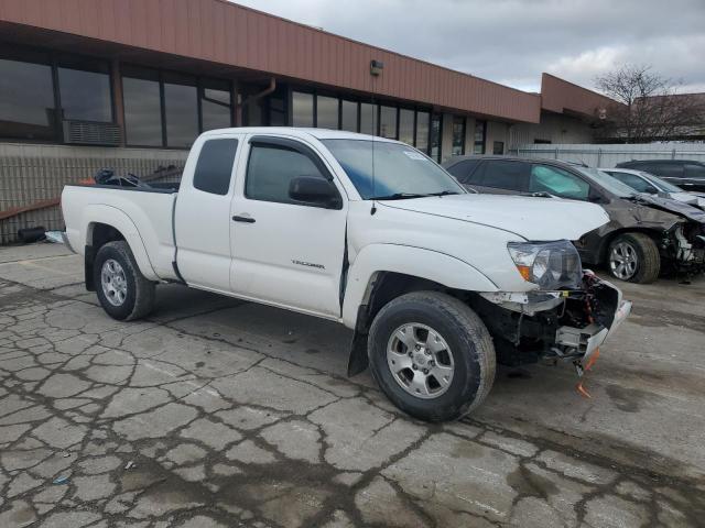 5TETU62N49Z670872 - 2009 TOYOTA TACOMA PRERUNNER ACCESS CAB WHITE photo 4
