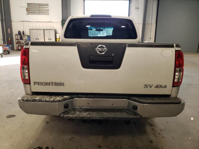 1N6AD0EV3BC417933 - 2011 NISSAN FRONTIER S WHITE photo 6