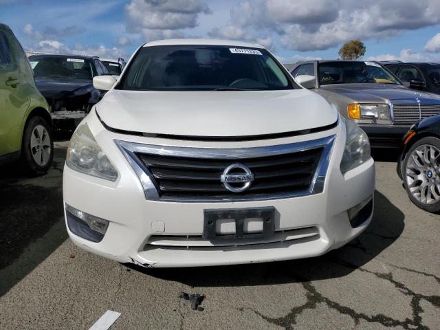 1N4AL3AP6DN568745 - 2013 NISSAN ALTIMA 2.5 WHITE photo 5