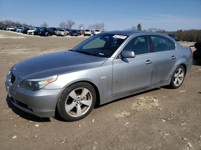 WBANF73516CG67963 - 2006 BMW 530 XI SILVER photo 1