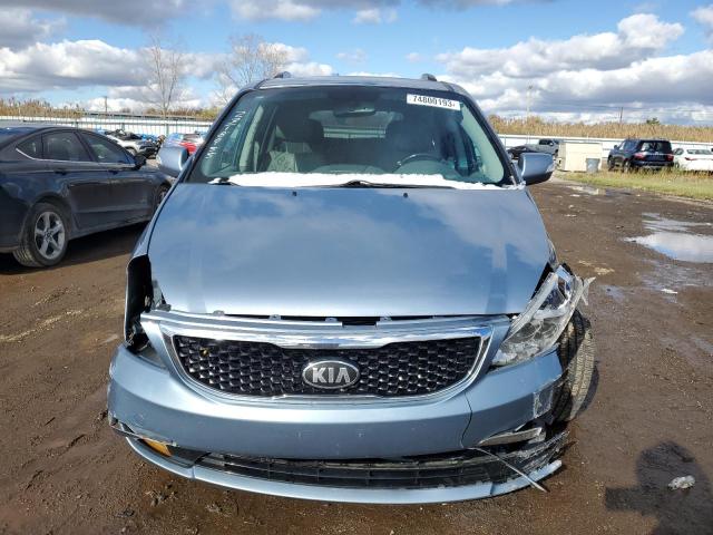 KNDMH4C76E6535395 - 2014 KIA SEDONA EX BLUE photo 5