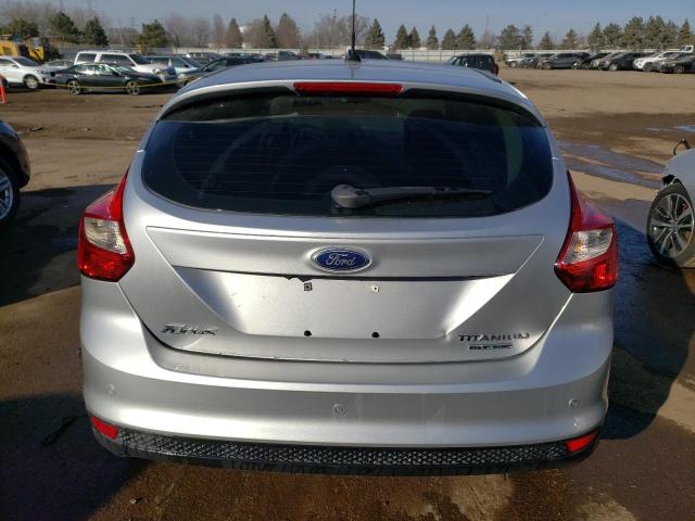 1FADP3N21DL122529 - 2013 FORD FOCUS TITANIUM SILVER photo 6