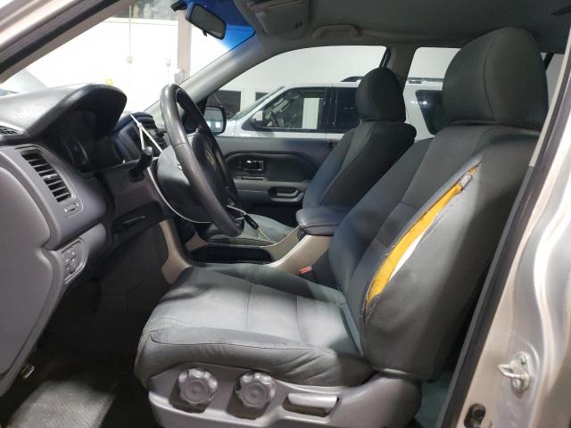 5FNYF28106B025601 - 2006 HONDA PILOT LX SILVER photo 7