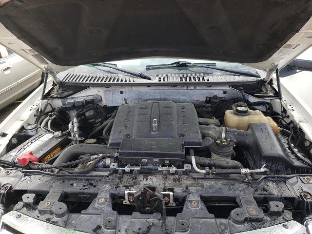 5LMFU285X7LJ02143 - 2007 LINCOLN NAVIGATOR 奶油色 照片 11