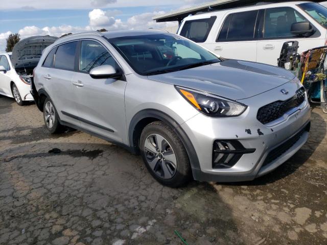 KNDCB3LC3L5361308 - 2020 KIA NIRO LX SILVER photo 4