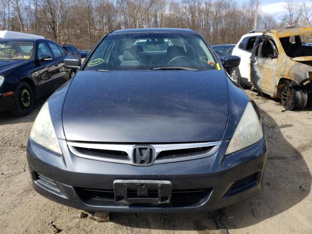 1HGCM56486A060251 - 2006 HONDA ACCORD LX GRAY photo 5