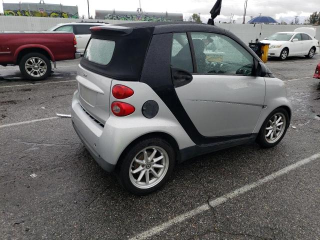 WMEEK31X18K138435 - 2008 SMART FORTWO PASSION SILVER photo 3