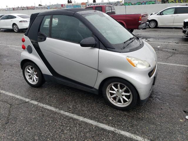 WMEEK31X18K138435 - 2008 SMART FORTWO PASSION SILVER photo 4