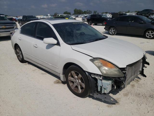 1N4AL21E38C255050 - 2008 NISSAN ALTIMA 2.5 WHITE photo 4