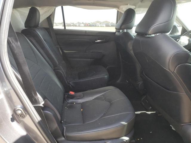 5TDGZRAHXMS034138 - 2021 TOYOTA HIGHLANDER XLE GRAY photo 11