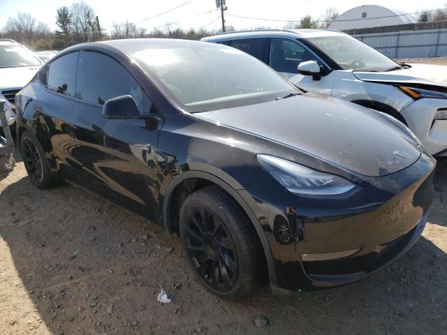 5YJYGDED1MF115179 - 2021 TESLA MODEL Y أسود صورة 4