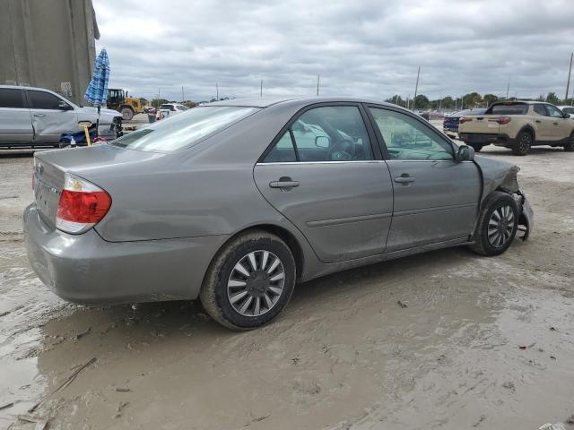 4T1BE32K66U712455 - 2006 TOYOTA CAMRY LE SILVER photo 3