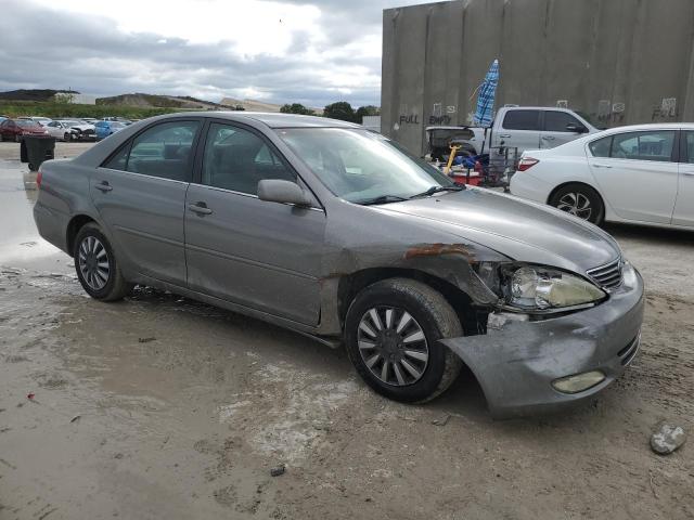 4T1BE32K66U712455 - 2006 TOYOTA CAMRY LE SILVER photo 4