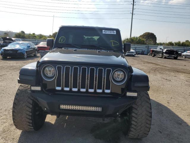 1C4HJXEG7JW202377 - 2018 JEEP WRANGLER U SAHARA BLACK photo 5