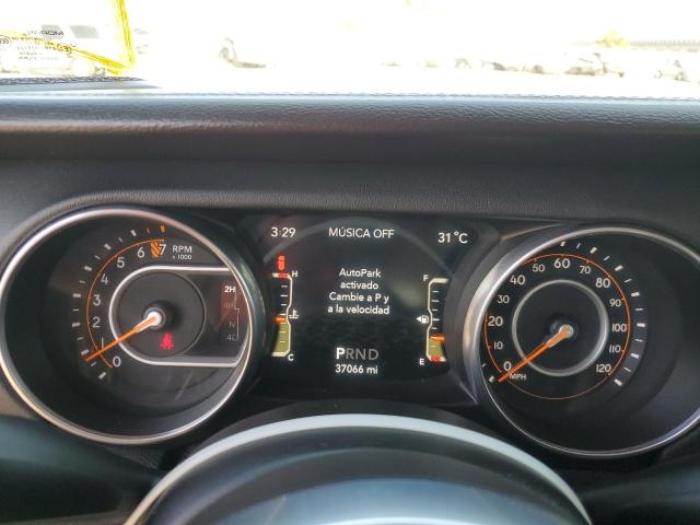 1C4HJXEG7JW202377 - 2018 JEEP WRANGLER U SAHARA BLACK photo 9