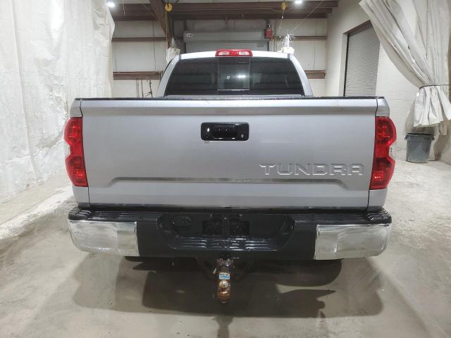 5TFUY5F15EX404935 - 2014 TOYOTA TUNDRA DOUBLE CAB SR/SR5 SILVER photo 6