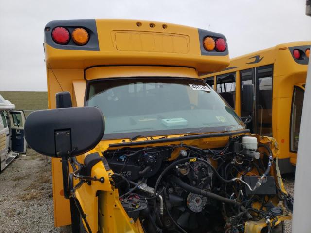 1GB3GSBG4K1274074 - 2019 CHEVROLET EXPRESS G3 YELLOW photo 5