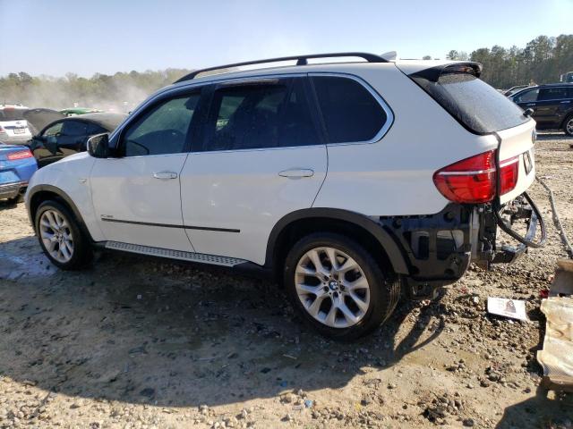 5UXZV4C59D0E14540 - 2013 BMW X5 XDRIVE35I WHITE photo 2