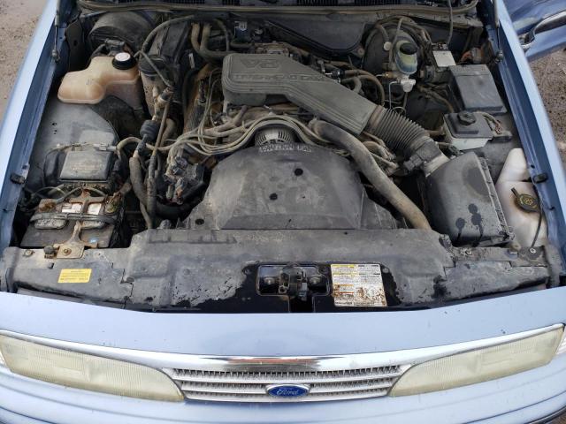 2FALP73W7RX184116 - 1994 FORD CROWN VICT BLUE photo 11