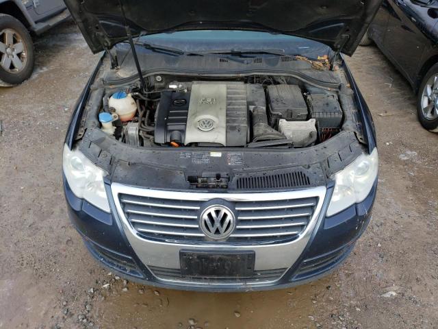 WVWAK73C58P050425 - 2008 VOLKSWAGEN PASSAT KOMFORT BLUE photo 11