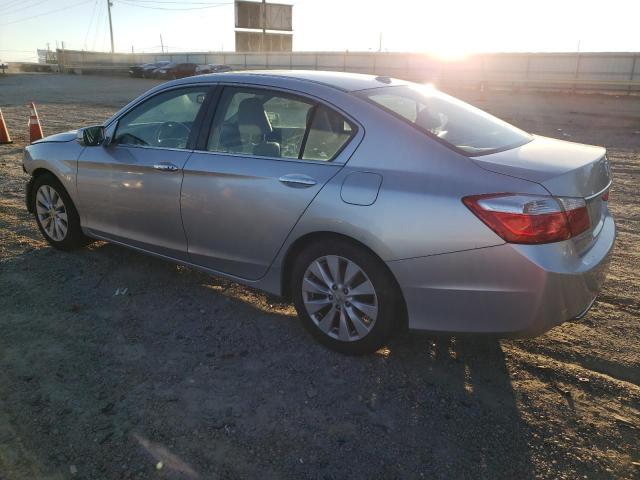 1HGCR2F85FA033821 - 2015 HONDA ACCORD EXL SILVER photo 2