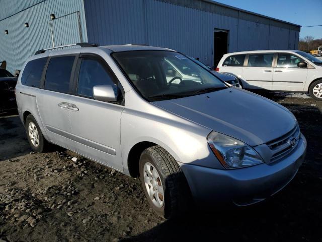 KNDMB233396297370 - 2009 KIA SEDONA EX SILVER photo 4