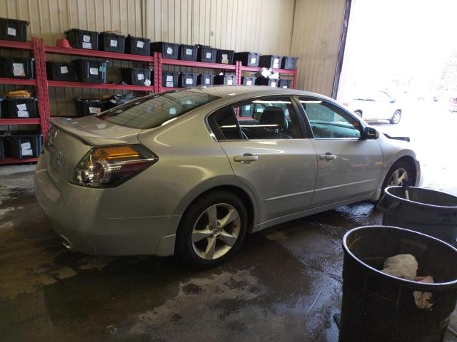 1N4BL21E68C215419 - 2008 NISSAN ALTIMA 3.5SE SILVER photo 3