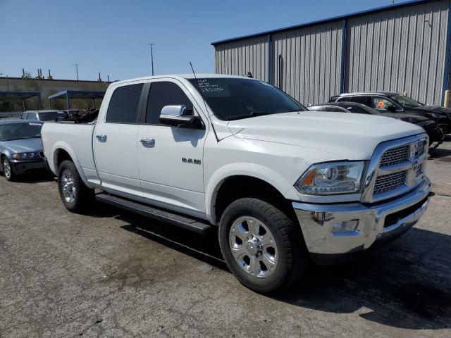 3C63R3EL6HG556836 - 2017 RAM 3500 LARAMIE WHITE photo 4