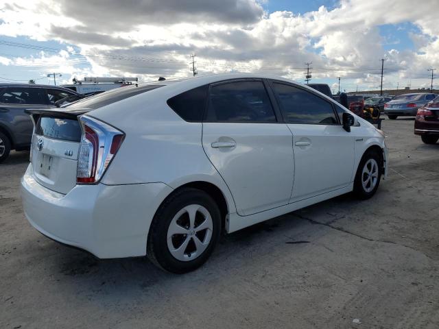 JTDKN3DU5C5520727 - 2012 TOYOTA PRIUS WHITE photo 3