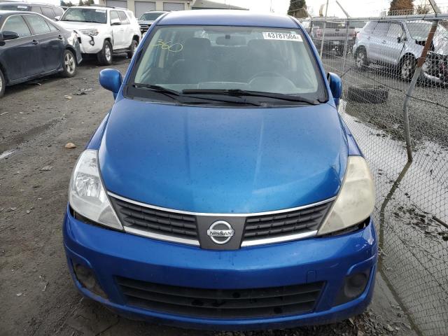 3N1BC13E88L426503 - 2008 NISSAN VERSA S BLUE photo 5