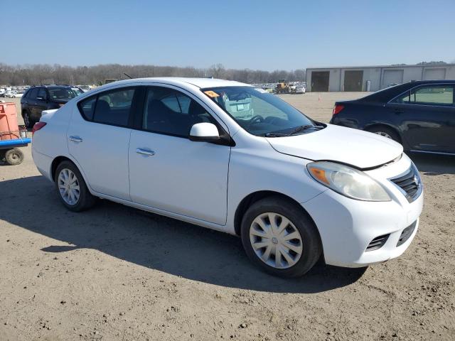 3N1CN7APXDL868201 - 2013 NISSAN VERSA S WHITE photo 4