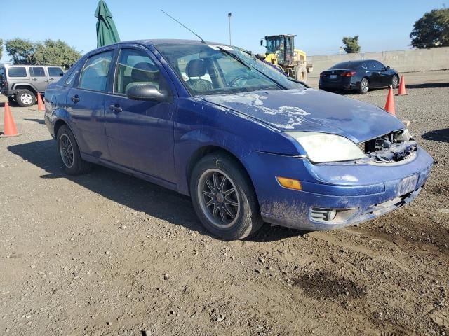 1FAFP34N85W199967 - 2005 FORD FOCUS ZX4 BLUE photo 4