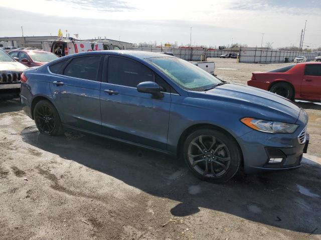 3FA6P0HD4KR250959 - 2019 FORD FUSION SE BLUE photo 4