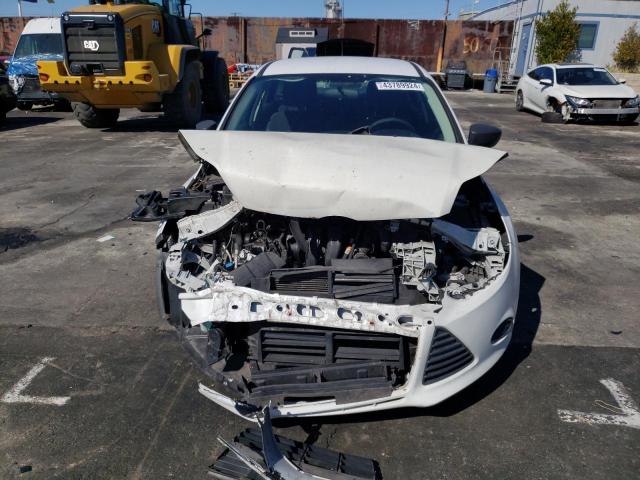 1FADP3E24DL151927 - 2013 FORD FOCUS S WHITE photo 5