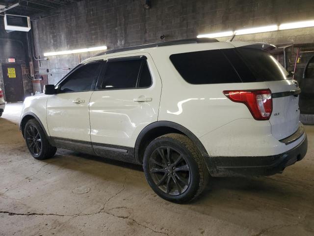 1FM5K8D86JGC38504 - 2018 FORD EXPLORER XLT WHITE photo 2