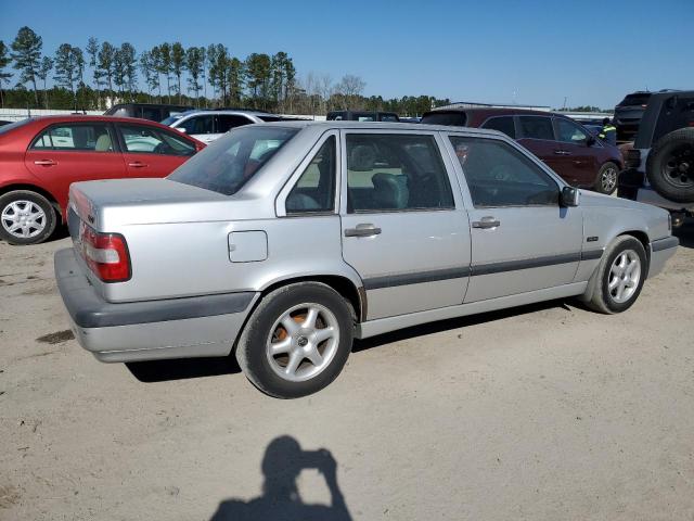 YV1LS554XV1379925 - 1997 VOLVO 850 SILVER photo 3