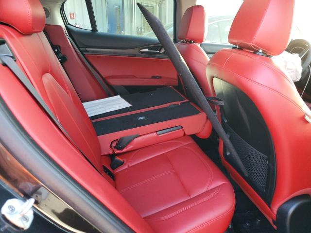 ZASPAKBN1K7C69156 - 2019 ALFA ROMEO STELVIO TI BLACK photo 11