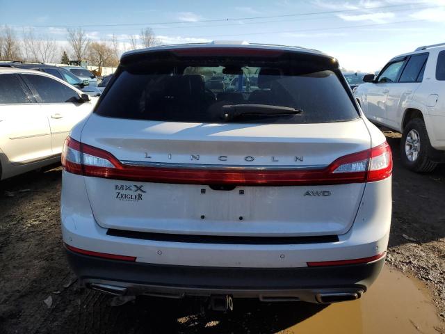 2LMTJ8LR5GBL84305 - 2016 LINCOLN MKX RESERVE WHITE photo 6