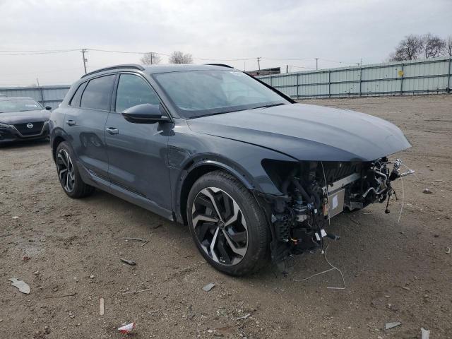 WA16AAGE0RB028598 - 2024 AUDI Q8 E-TRON PRESTIGE GRAY photo 4