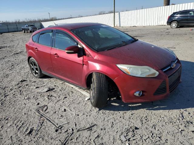 1FADP3K26DL305865 - 2013 FORD FOCUS SE RED photo 4